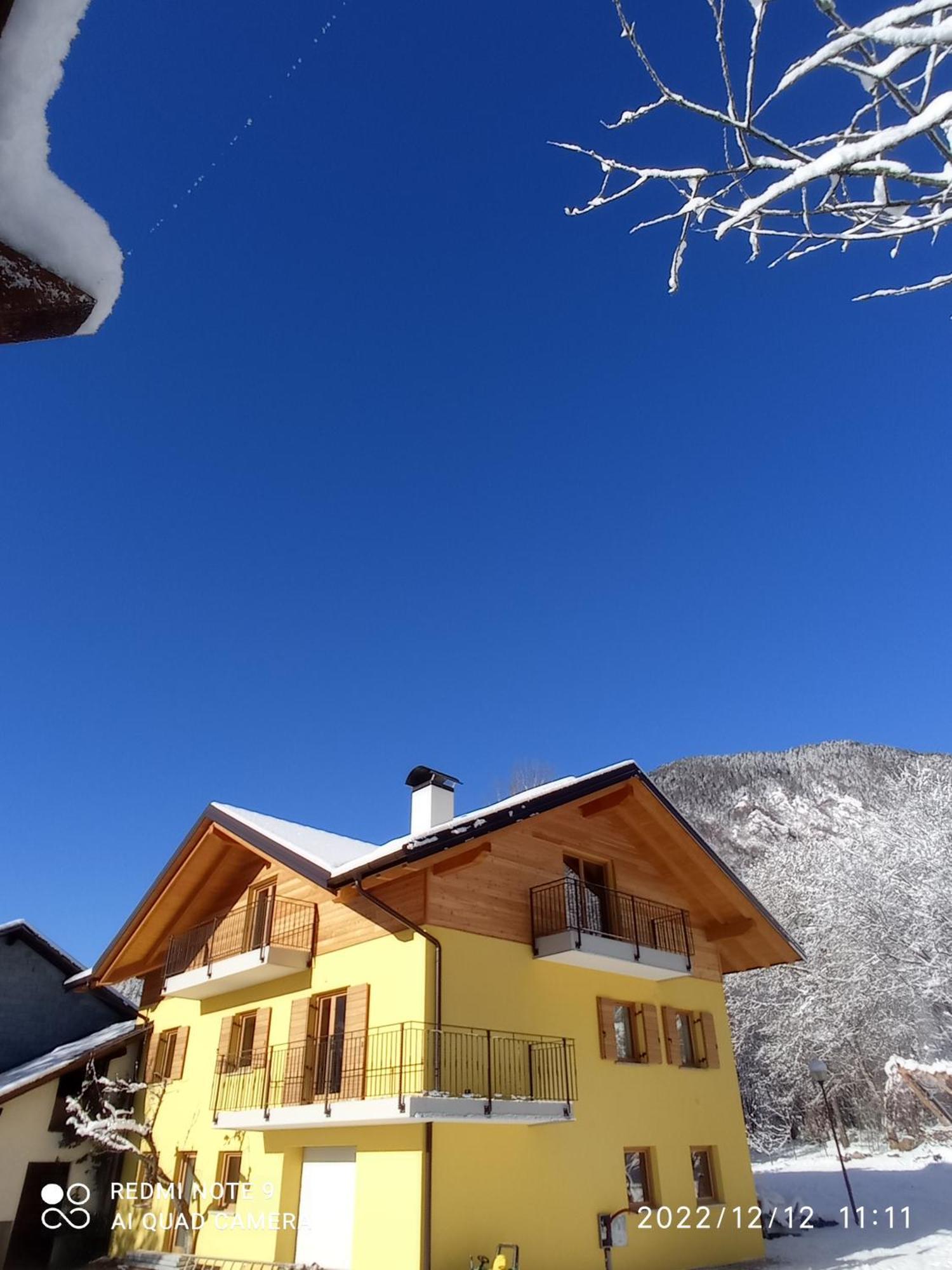 Baita Figliezzi Castello Tesino Bagian luar foto